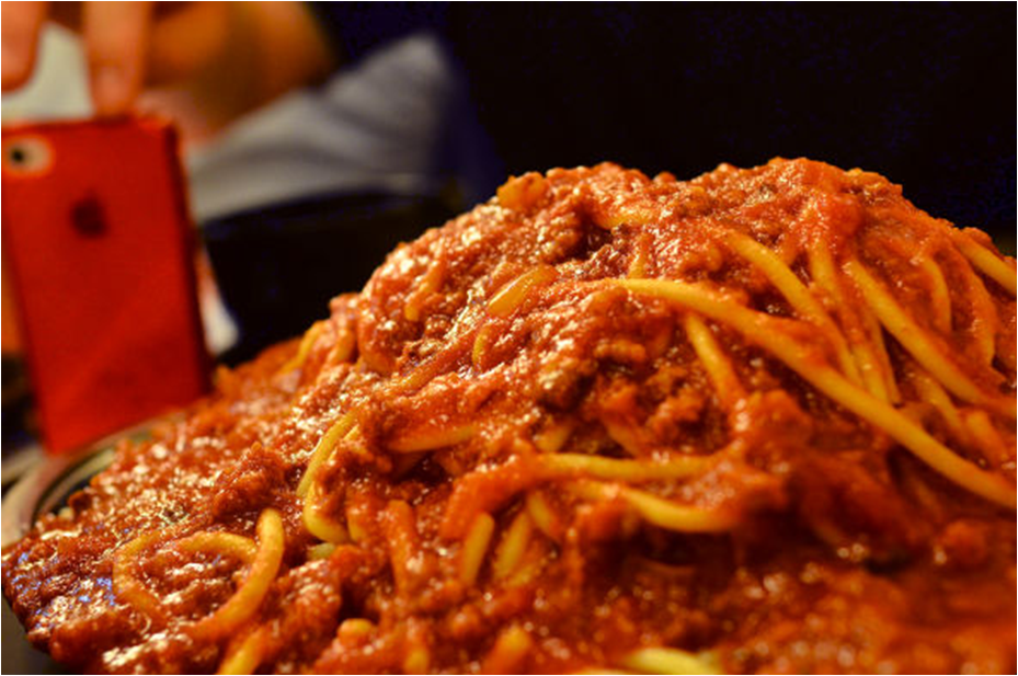 Fukuchan's food adventures: a journal of gigantic meals. Episode 2: Gigantic pasta in Akihabara