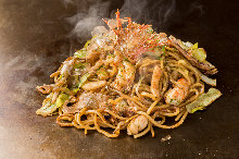 Yakisoba noodles