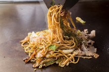 Yakisoba noodles