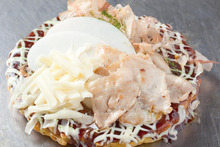 Other okonomiyaki / flour-based dishes