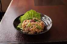 Fried rice with lettuce