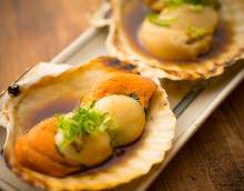 Grilled scallop with butter