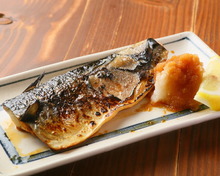 Salted and grilled mackerel