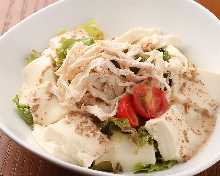 Steamed chicken and tofu salad