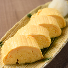 Japanese-style rolled omelet