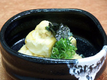 Deep-fried tofu in broth