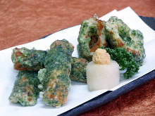 Seaweed-wrapped fried food