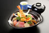 Supreme chirashi sushi