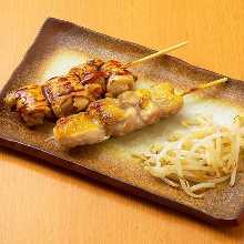 Grilled chicken thigh skewer