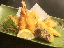 Assorted tempura Assorted tempura