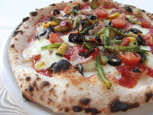 Vegetable pizza