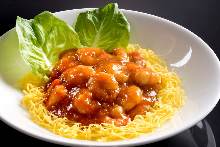 Stir-fried shrimp in chili sauce