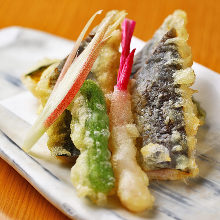 Assorted tempura