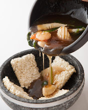 Kaisen Okoge (scorched seafood)