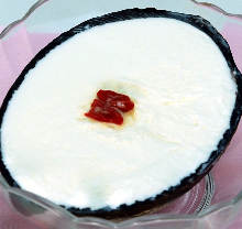 Coconut ice cream