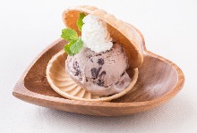 Red bean ice cream