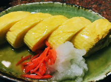 Japanese-style rolled omelet