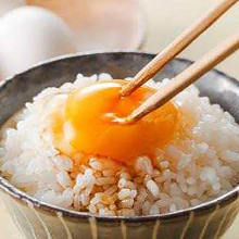 Tamagokake gohan (rice with raw egg)