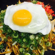 Yakisoba noodles