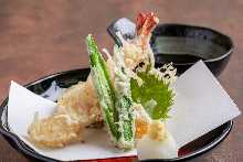 Assorted tempura