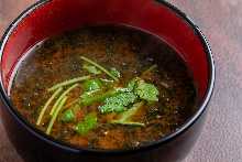 Sea lettuce miso soup