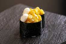 Corn  gunkan sushi