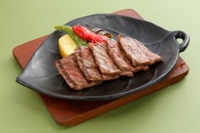 Grid-grilled Wagyu beef