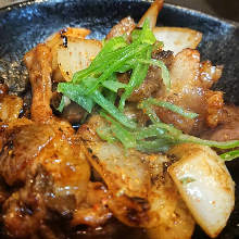 Horumon yaki (grilled offal)