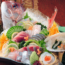 Assorted sashimi