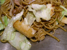 Yakisoba noodles with sauce