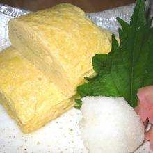 Japanese-style rolled omelet