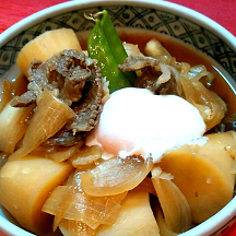 Nikujaga (simmered meat and potatoes)