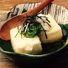 Deep-fried tofu in broth