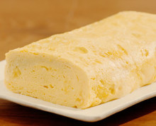 Japanese-style rolled omelet