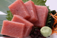 Assorted tuna sashimi