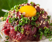 Horse meat tartare