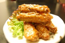 Spicy sesame chicken wings