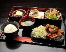 Marinated deep-fried chicken meal set