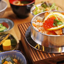 Salmon and salmon roe lemon butter rice pot