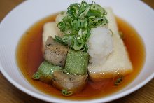 Deep-fried tofu in broth