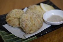 Deep-fried stuffed lotus root