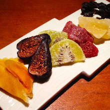 Dried fruit