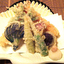 Assorted tempura