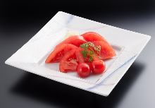 Sliced tomatoes