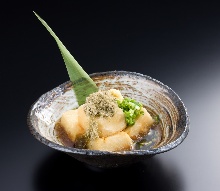 Deep-fried tofu in broth