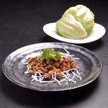 Stir-fried Black Wagyu Beef Mince Lettuce Wrap