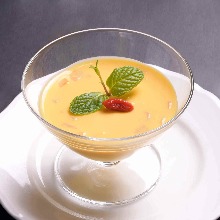 Mango pudding