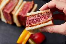 JAPANESE BEEF CUTLET SANDWICH