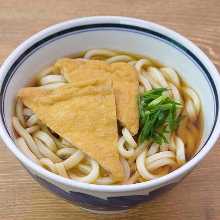 Wheat noodles with sweet fried tofu