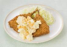 Deep-fried horse mackerel